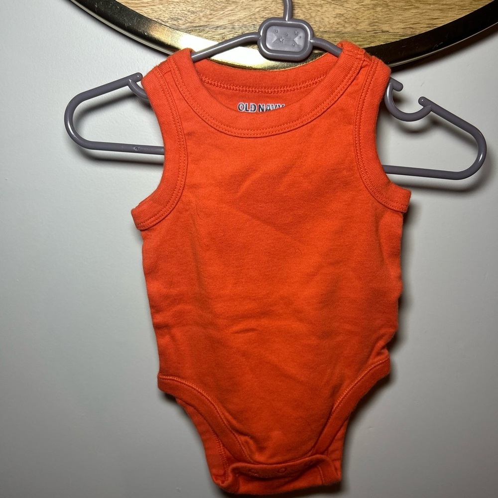 6 For $10 Old Navy Bright Orange Kids Bodysuit